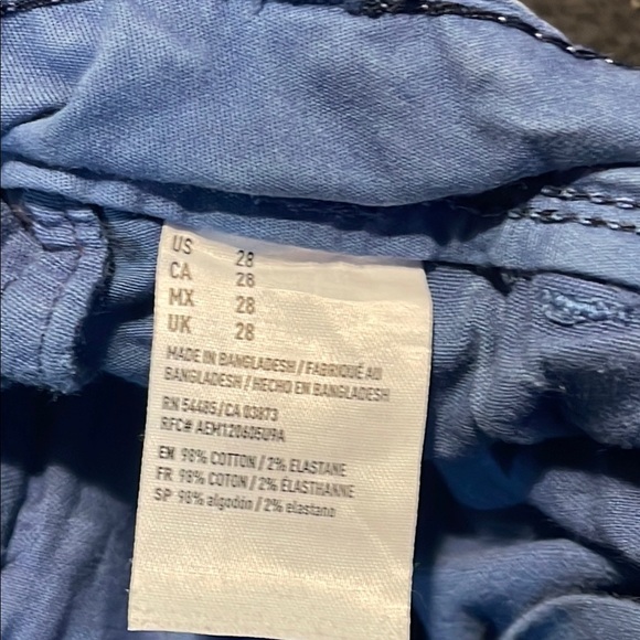 American Eagle Outfitters Classic Blue Cargo Shorts - Picture 6 of 6